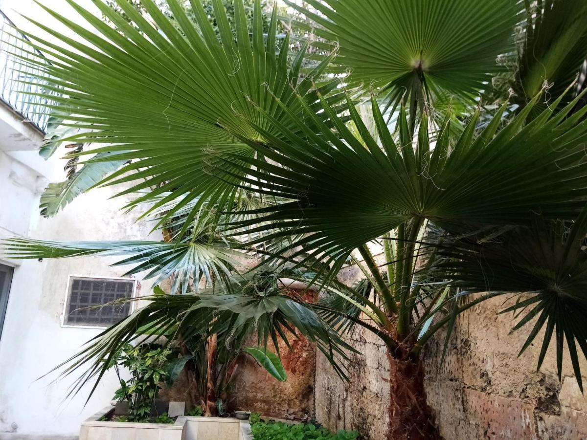 Dimora Storica Le Perle Panzió Lecce Kültér fotó