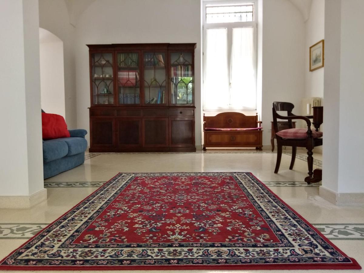 Dimora Storica Le Perle Panzió Lecce Kültér fotó