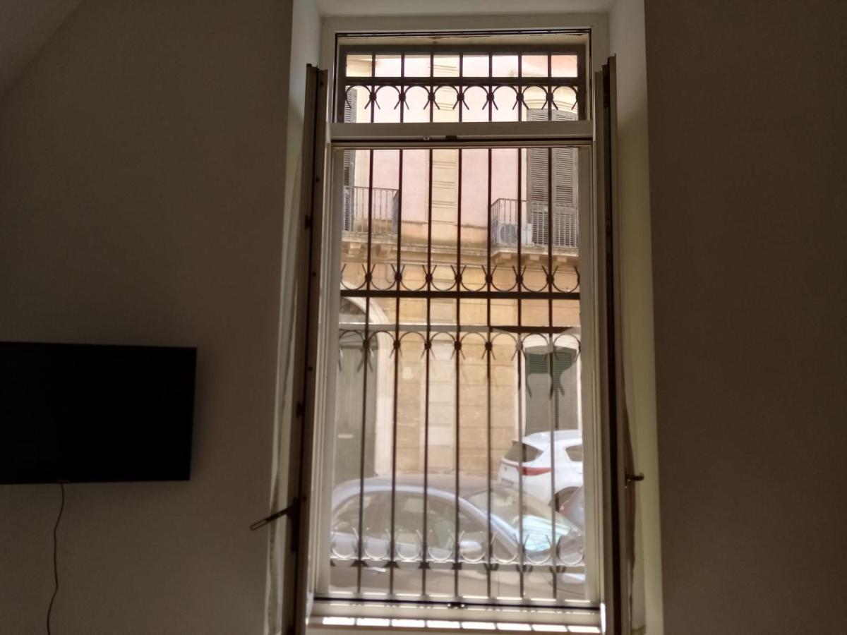 Dimora Storica Le Perle Panzió Lecce Kültér fotó
